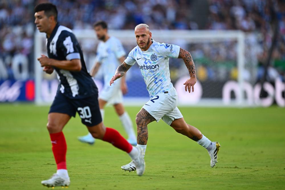 英博队医：马莱莱伤情与亚马尔相同，他很痛苦要吃止疼药